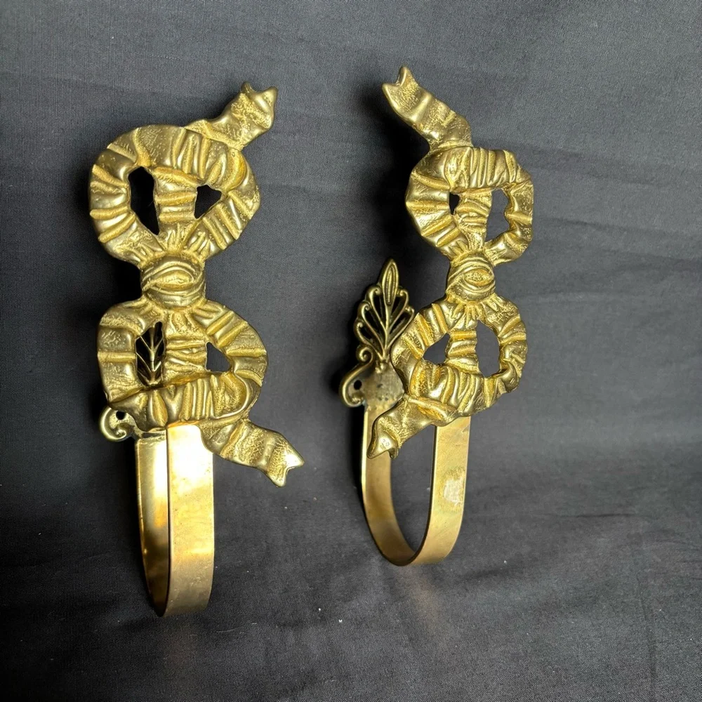 Andrea By Sadek elegant gold